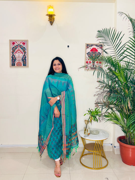 HANDLOOM SUIT (PH4647)