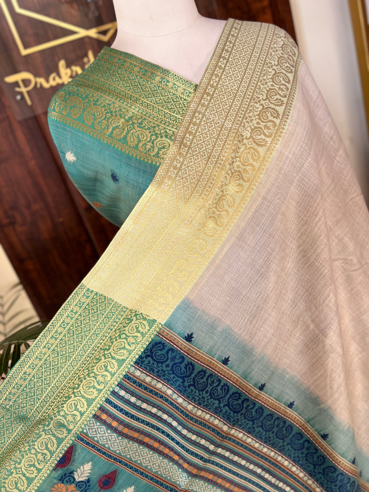 MOONGA COTTON JAMDANI SAREE