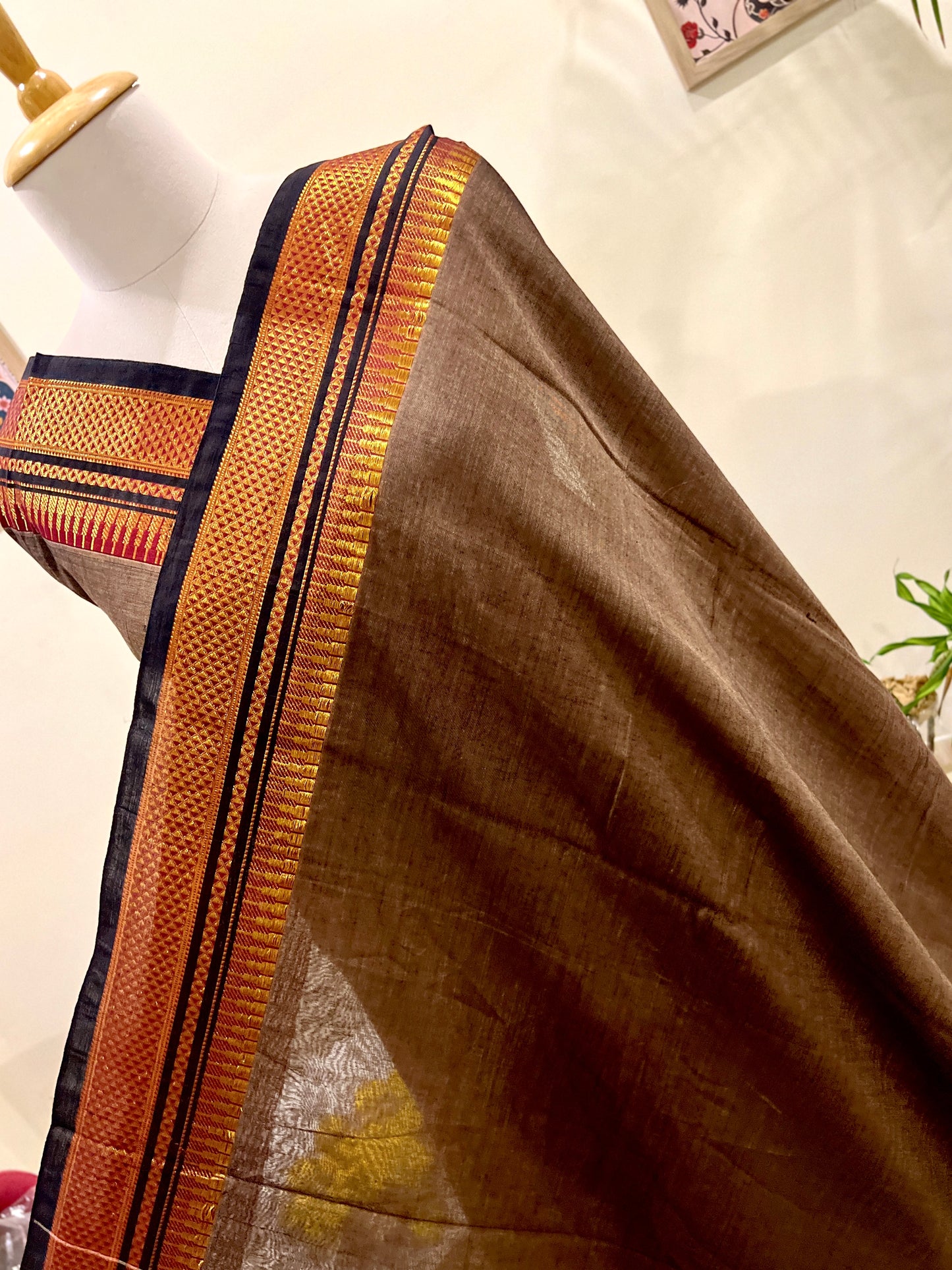 HANDLOOM SAREE (PH4768)