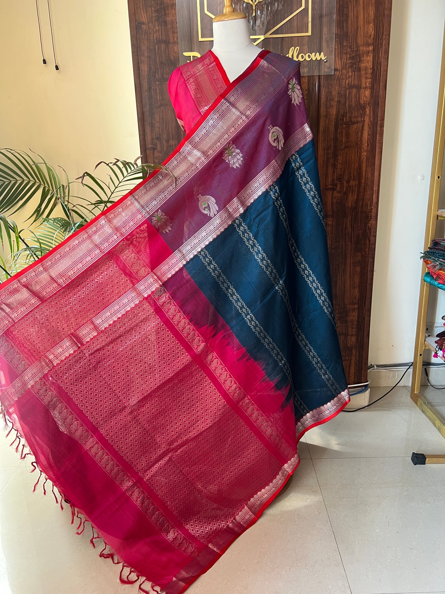 PURE GADWAL SILK HANDLOOM SAREE