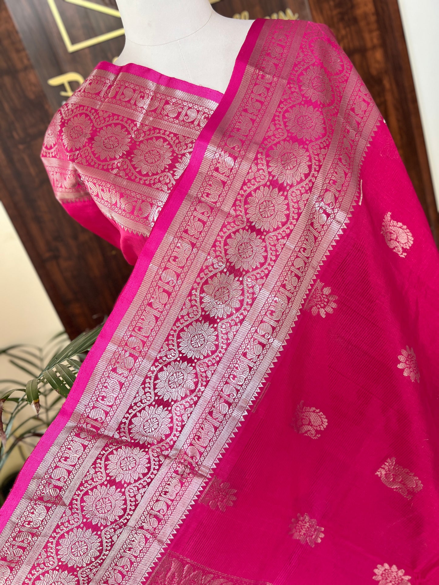 PURE GADWAL SILK HANDLOOM SAREE