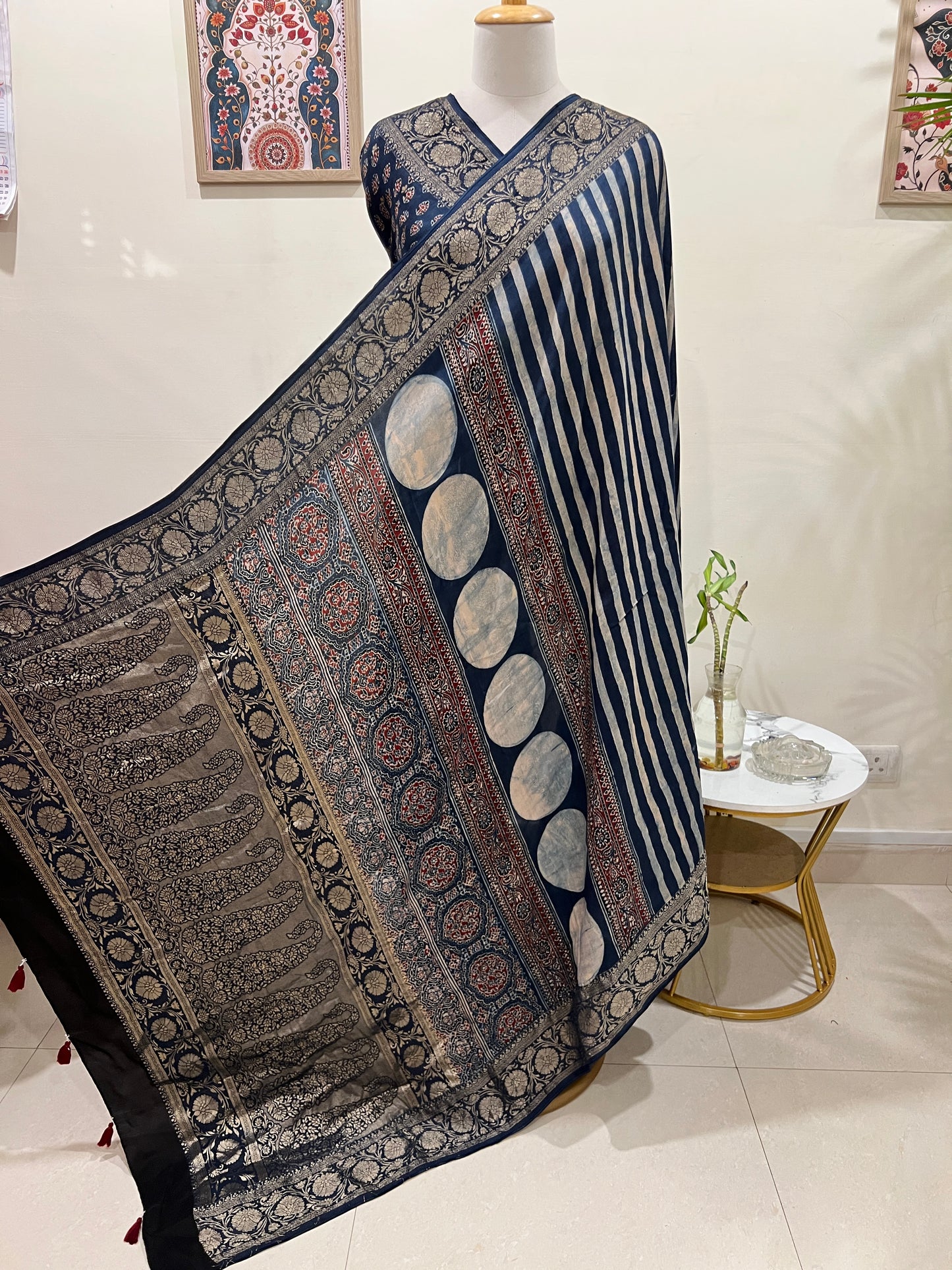 AJRAKH DOLA SILK SAREE (PH4813)