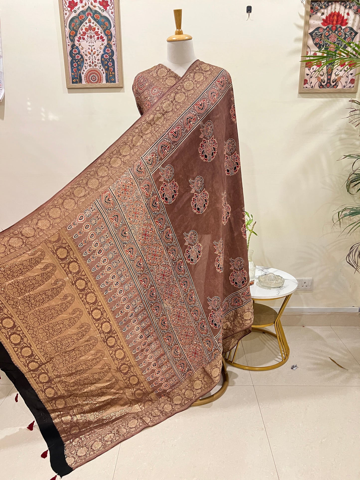 AJRAKH DOLA SILK SAREE (PH4818)