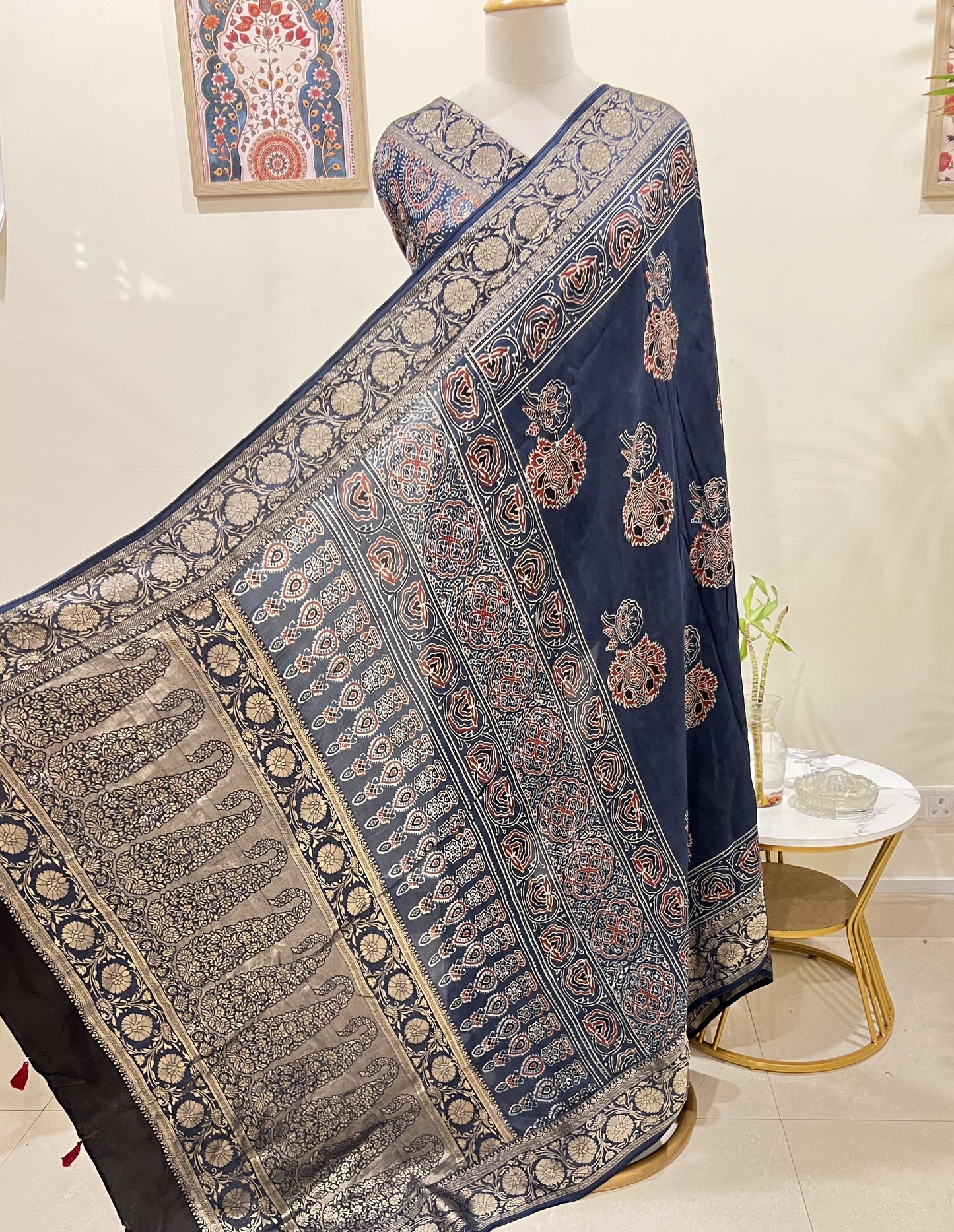 AJRAKH DOLA SILK SAREE (PH4820)