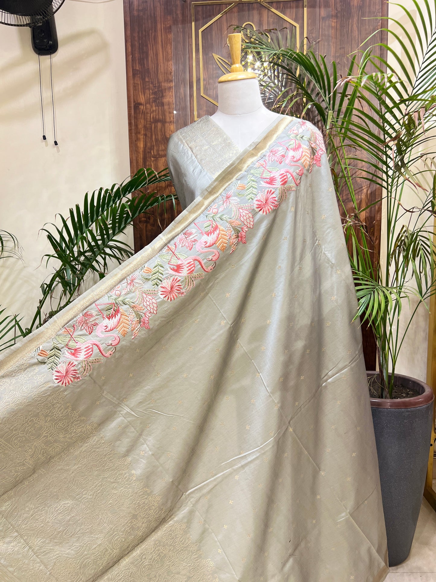 BANARASI SILK SAREE (PH4842)