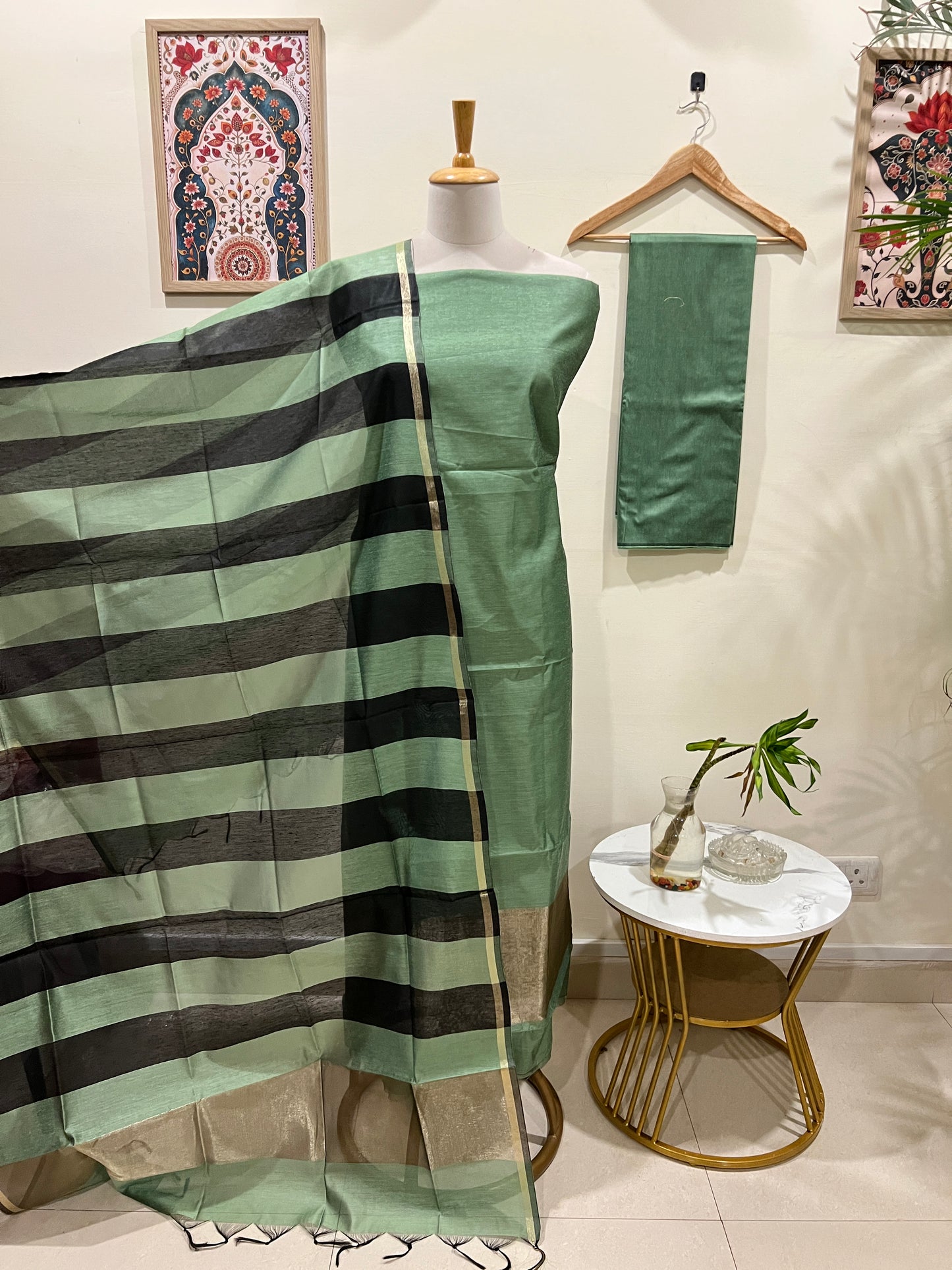 MALAI CHANDERI (PH4859)