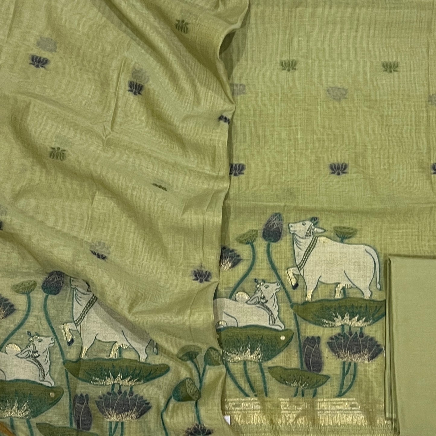 JAMDANI SUIT (PH4916)