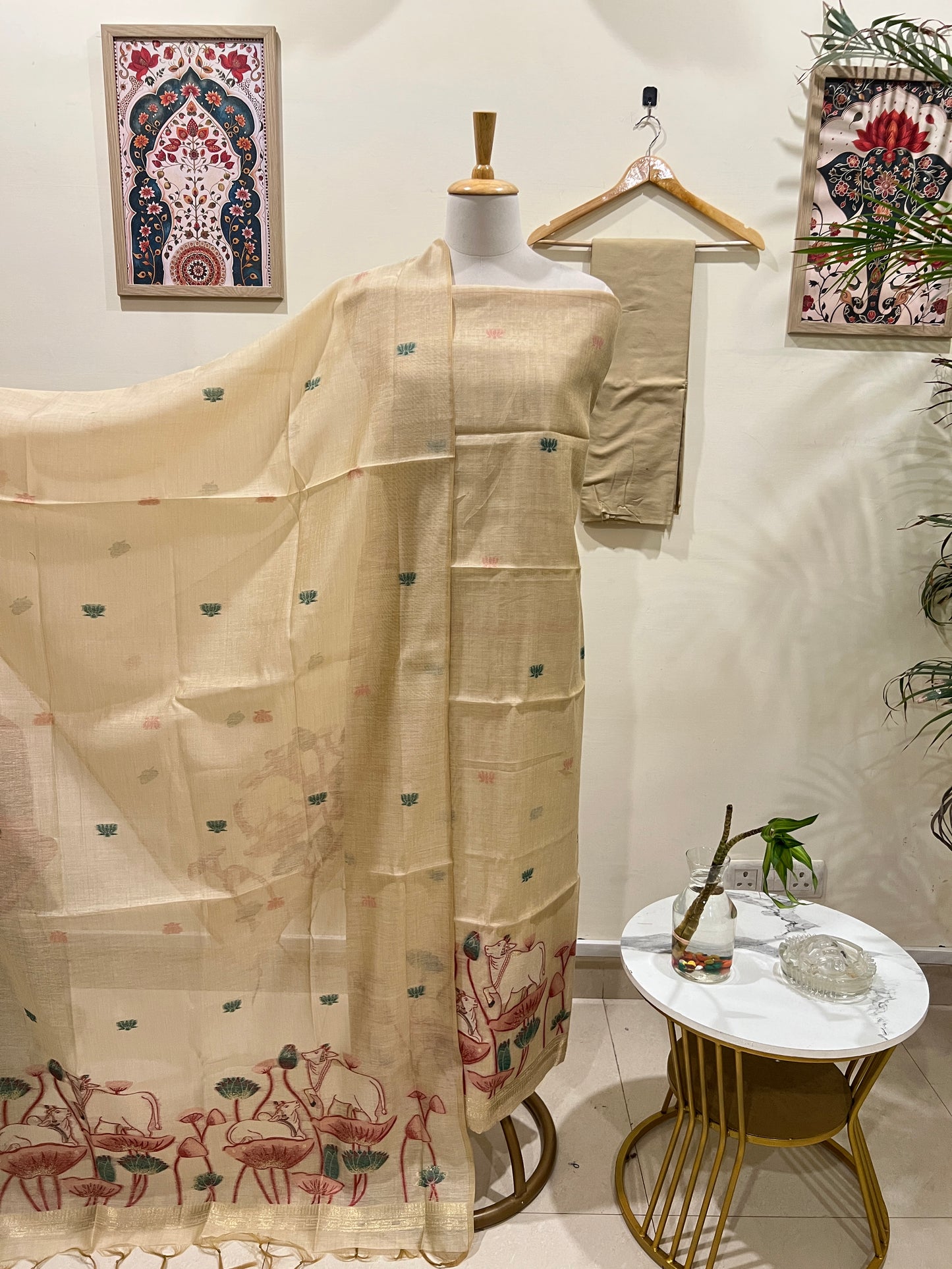 JAMDANI SUIT (PH4918)