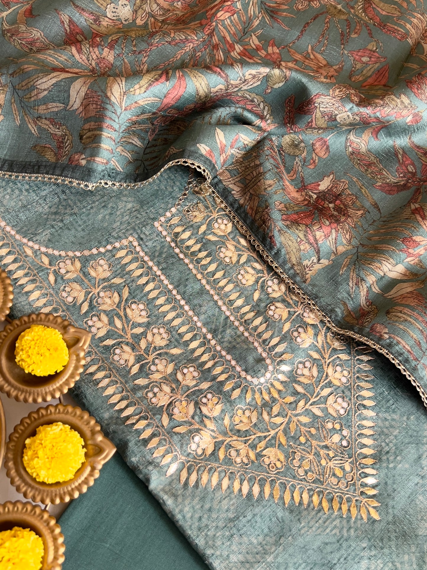 SEMI TUSSER SUIT