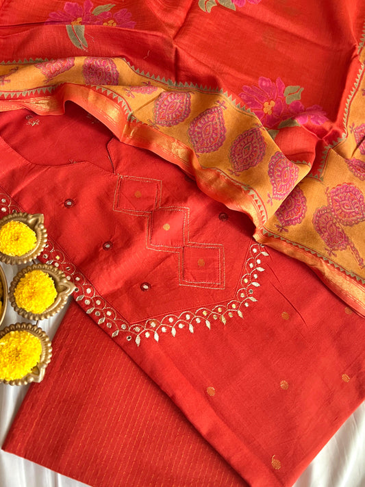 HANDLOOM SUIT