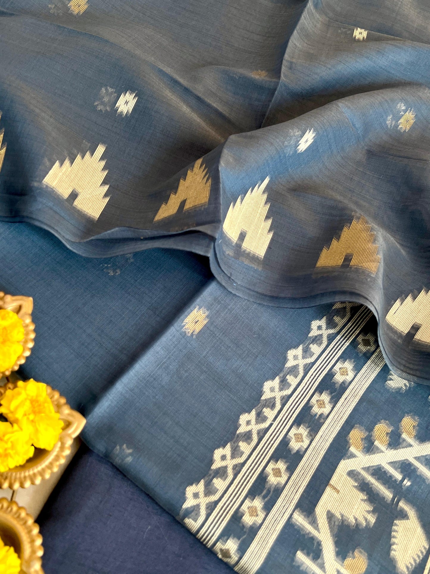 SLUB CHANDERI SUIT