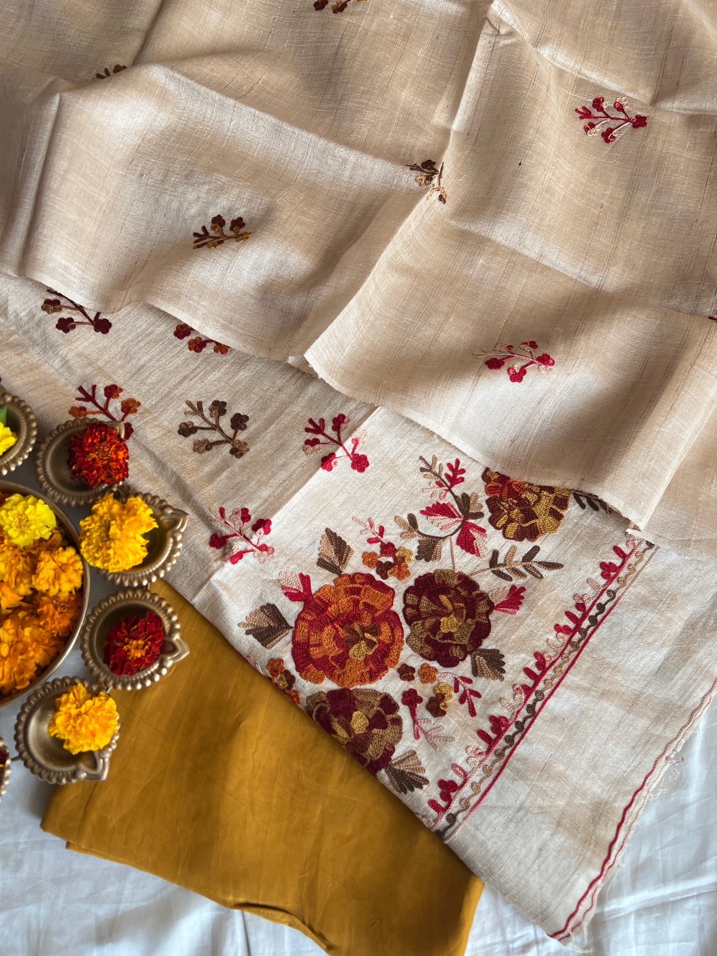 PURE DESI TUSSAR SUIT