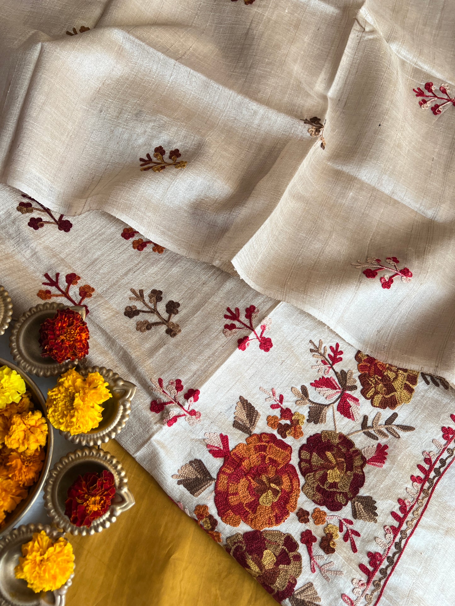 PURE DESI TUSSAR SUIT