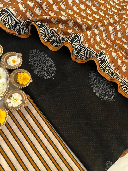 HANDLOOM SUIT