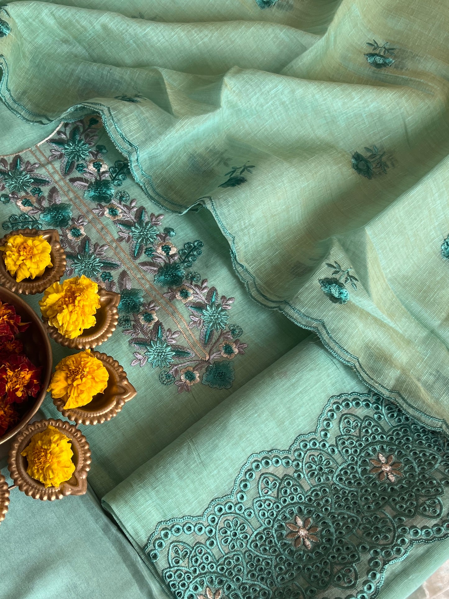 LINEN JAMDANI SUIT