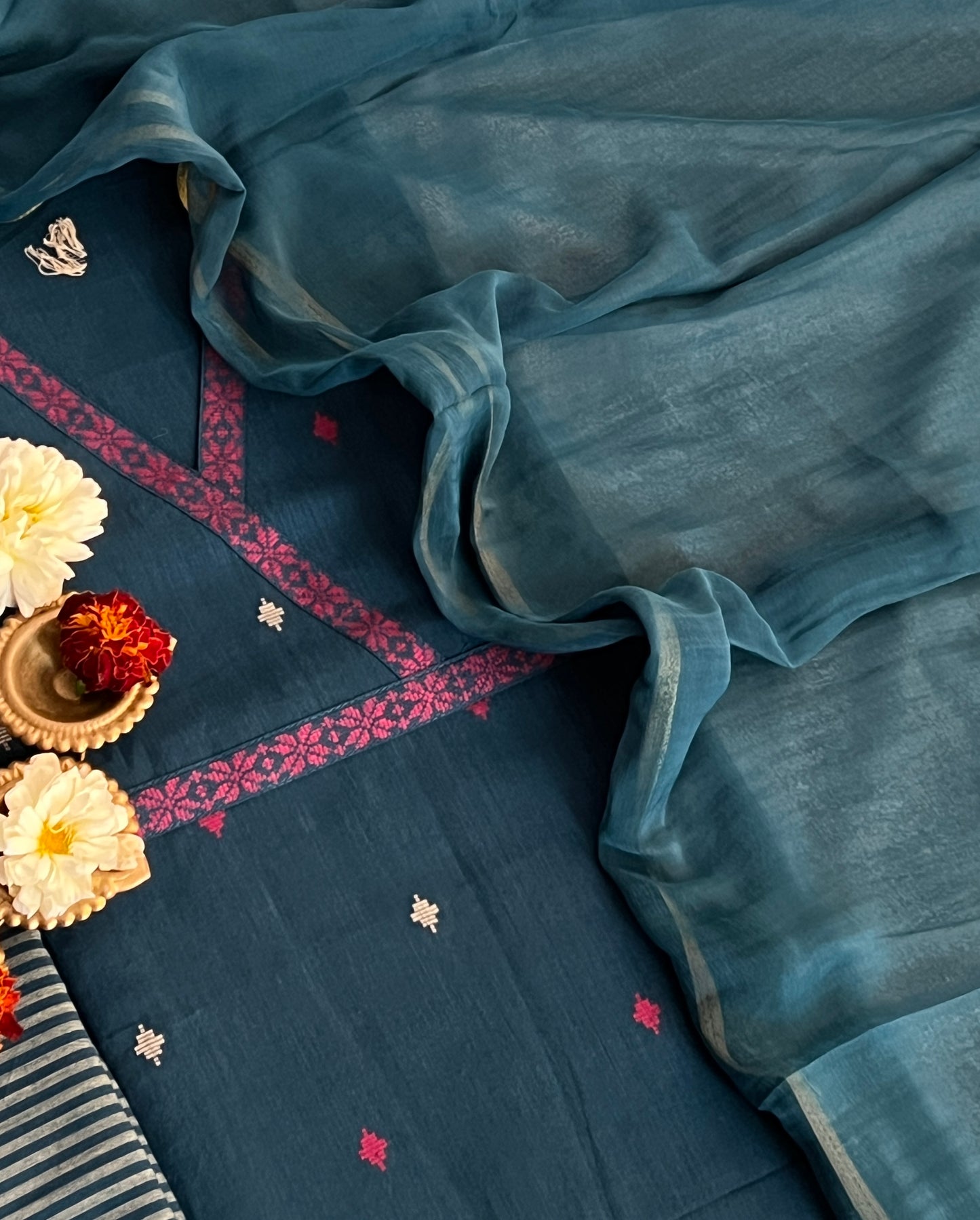 HANDLOOM SUIT