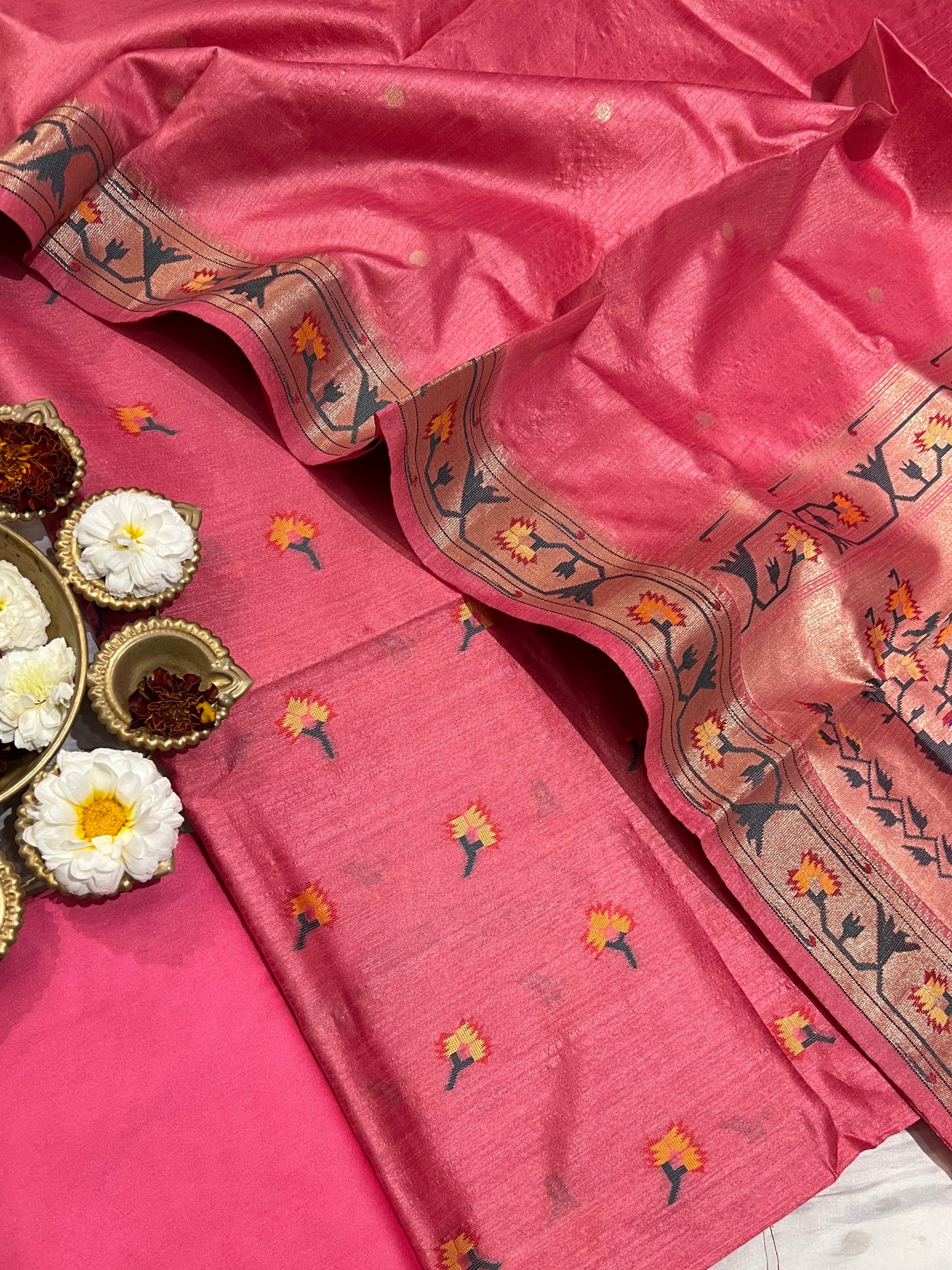TUSSAR SILK SUIT