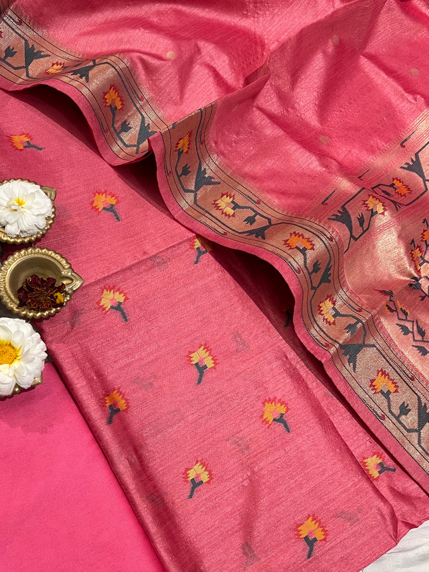 TUSSAR SILK SUIT