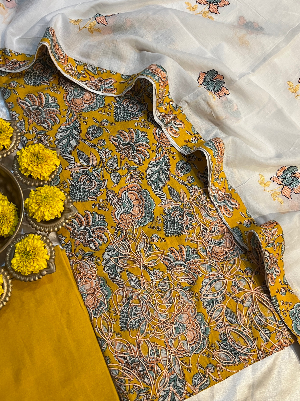 COTTON SUITS (PH6944)
