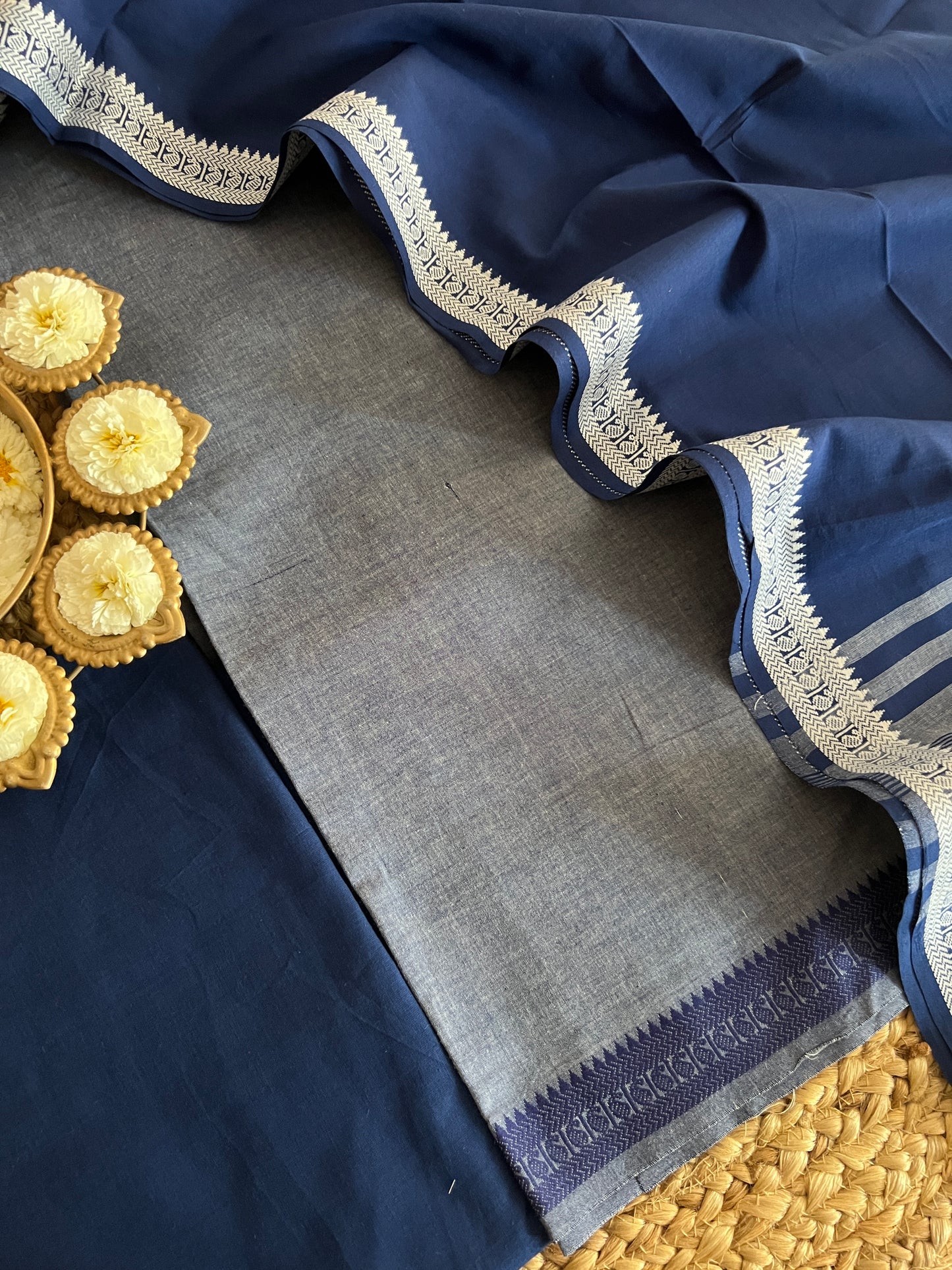 HANDLOOM SUIT (PH7269)