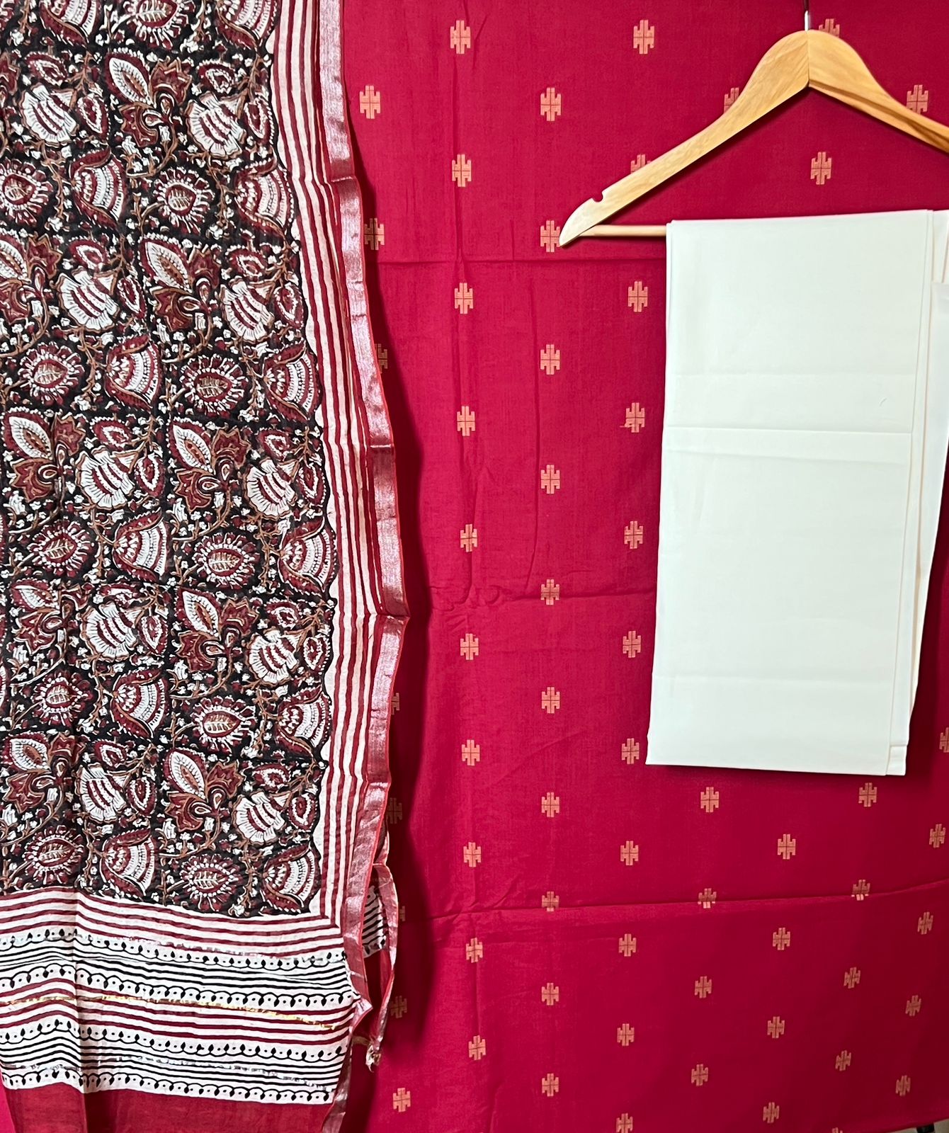 HANDLOOM SUIT (PH7396)