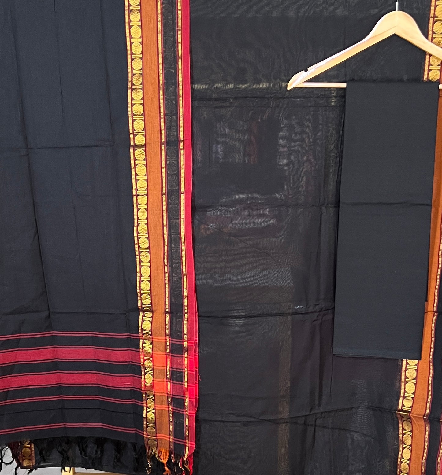 HANDLOOM SUIT (PH7405)
