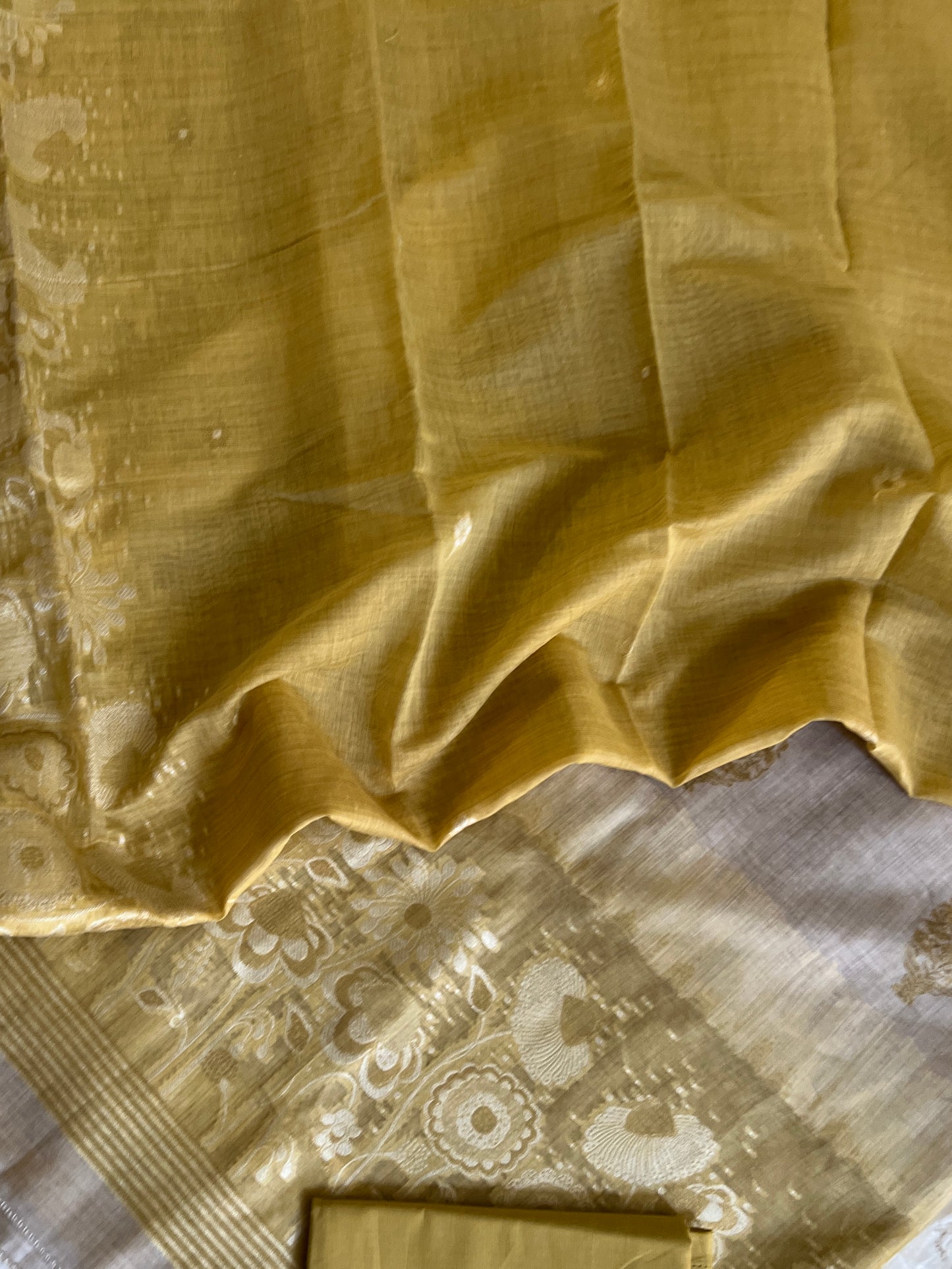 SLUB CHANDERI SUIT (PH7426)