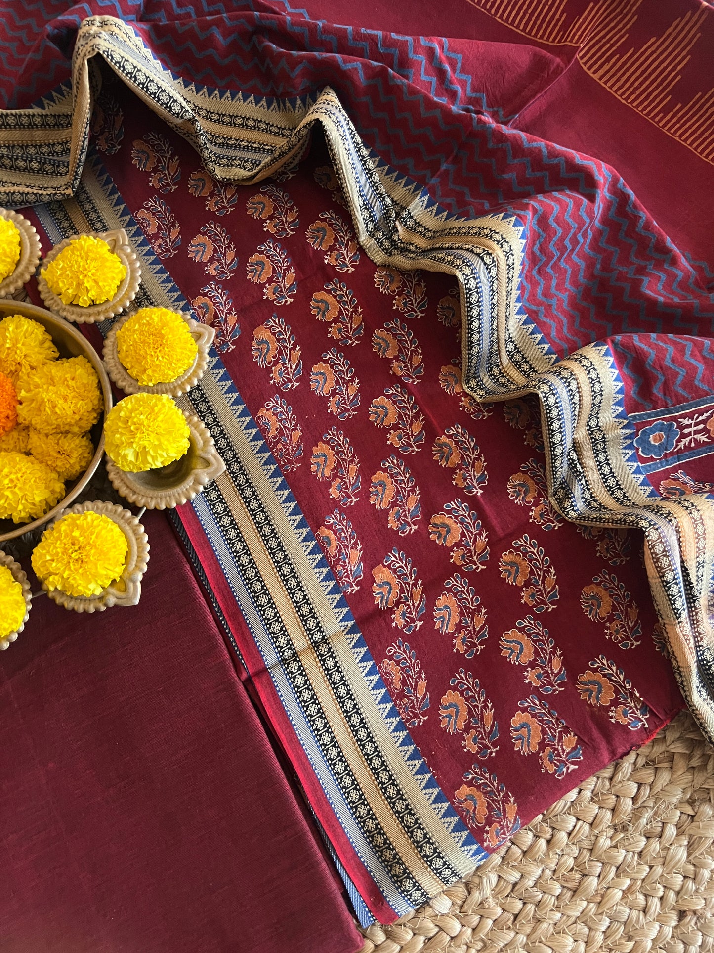 HANDLOOM SUIT (PH7552)