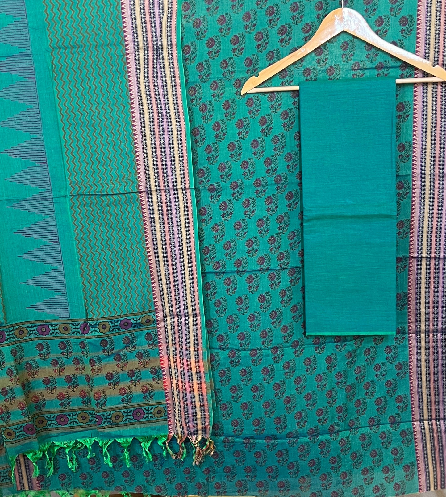 HANDLOOM SUIT (PH7560)
