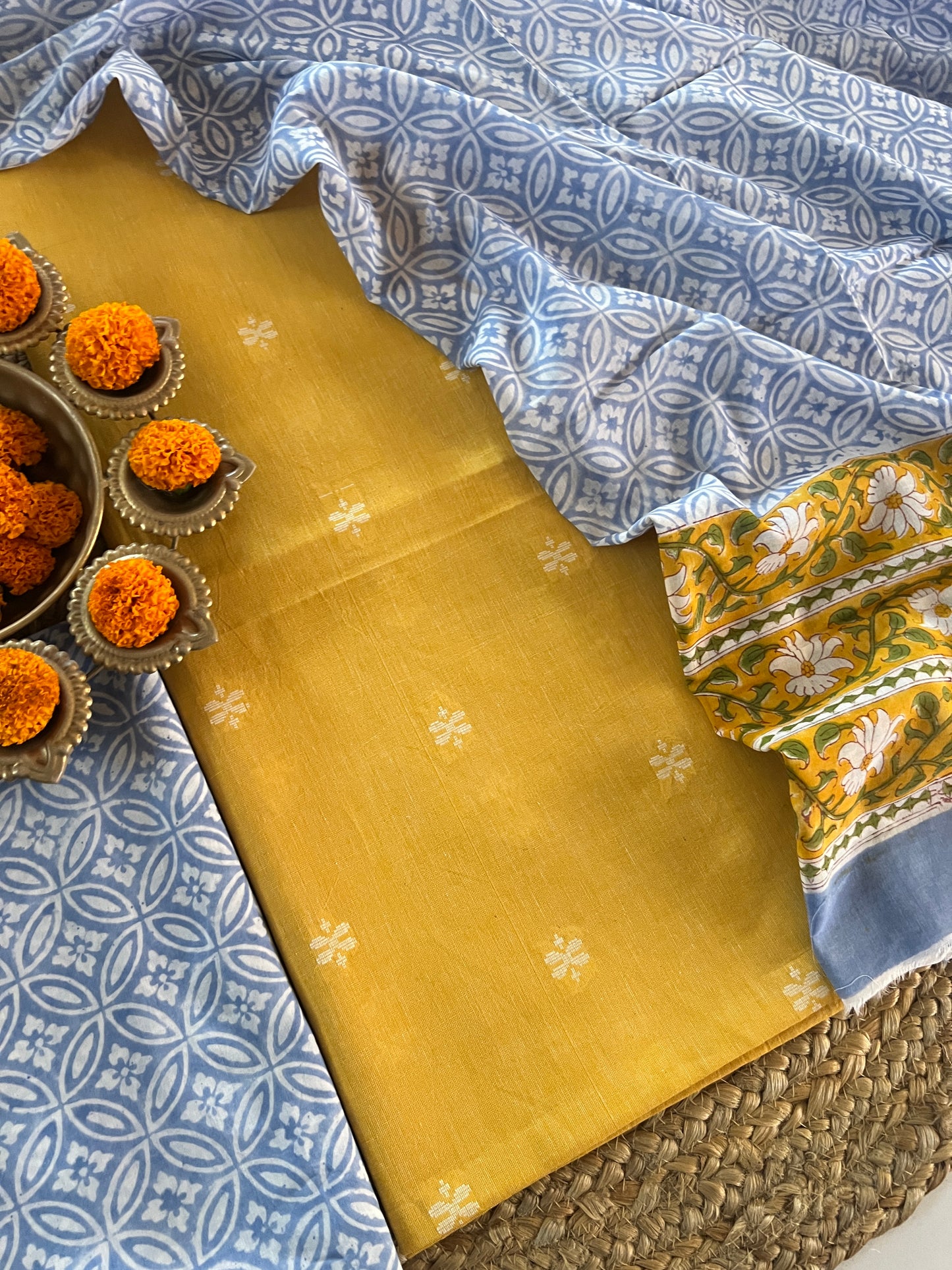 HANDLOOM SUITS (PH7638)