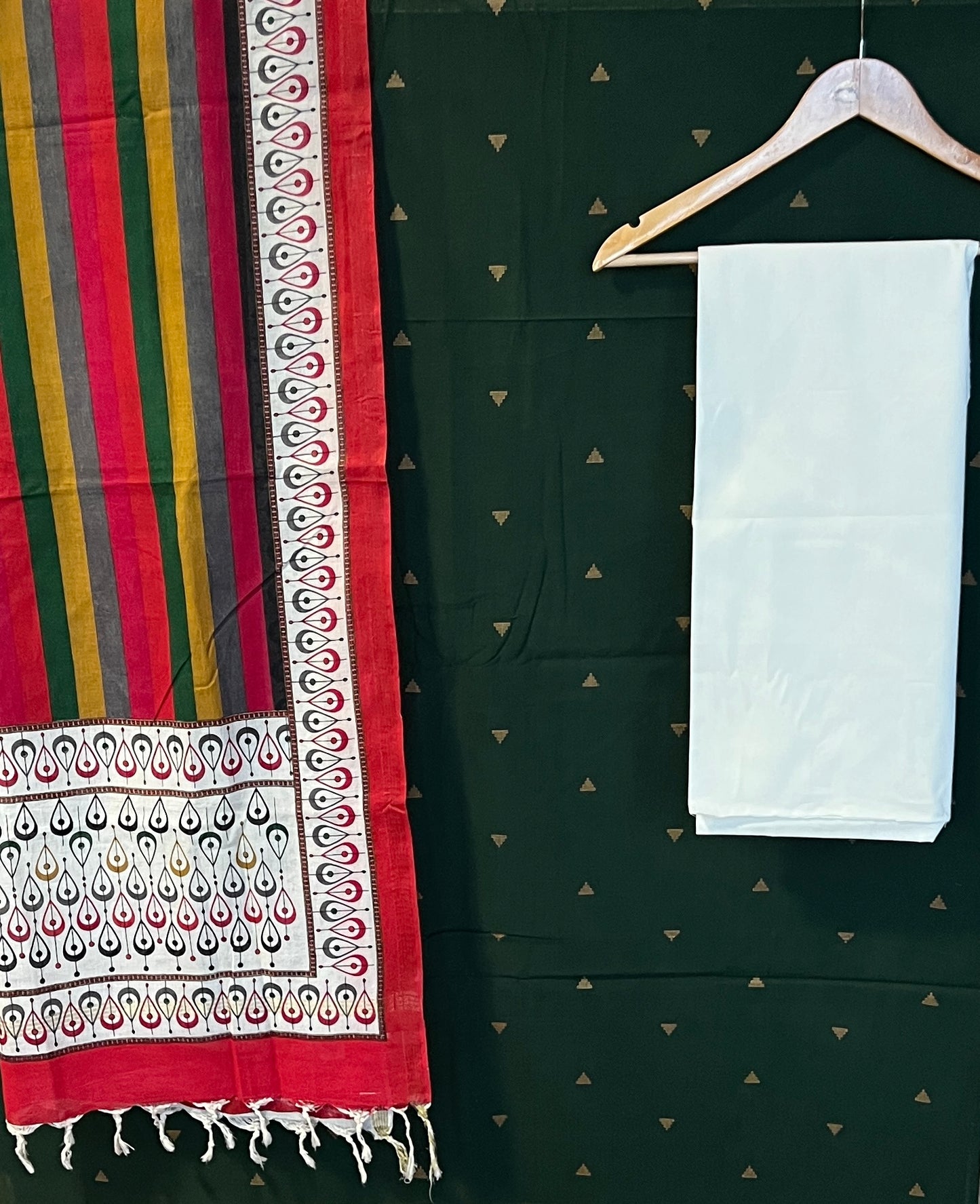 HANDLOOM SUIT (PH7768)