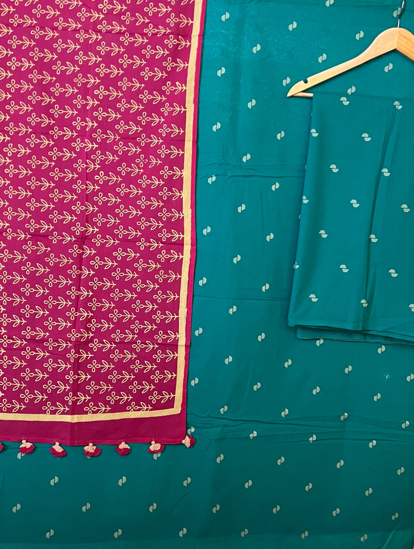HANDLOOM SUIT (PH7981)
