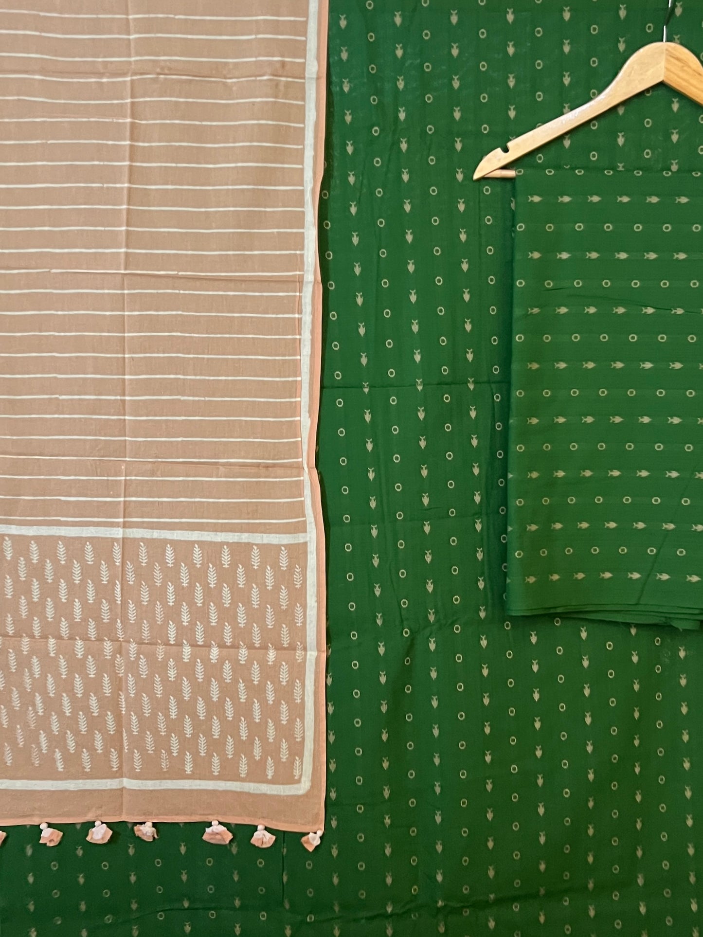 HANDLOOM SUIT (PH7983)
