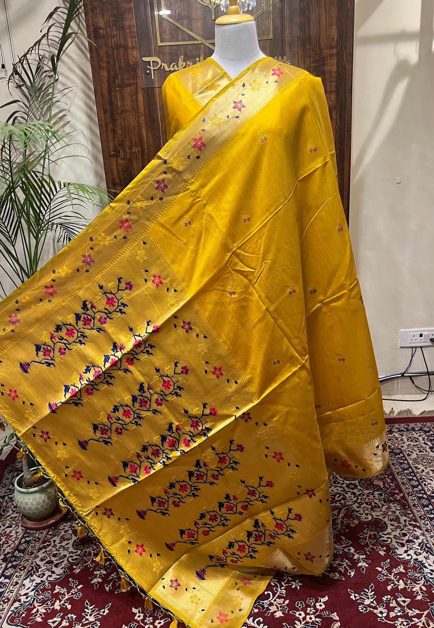 MUNGA SILK SAREE (PH8002)