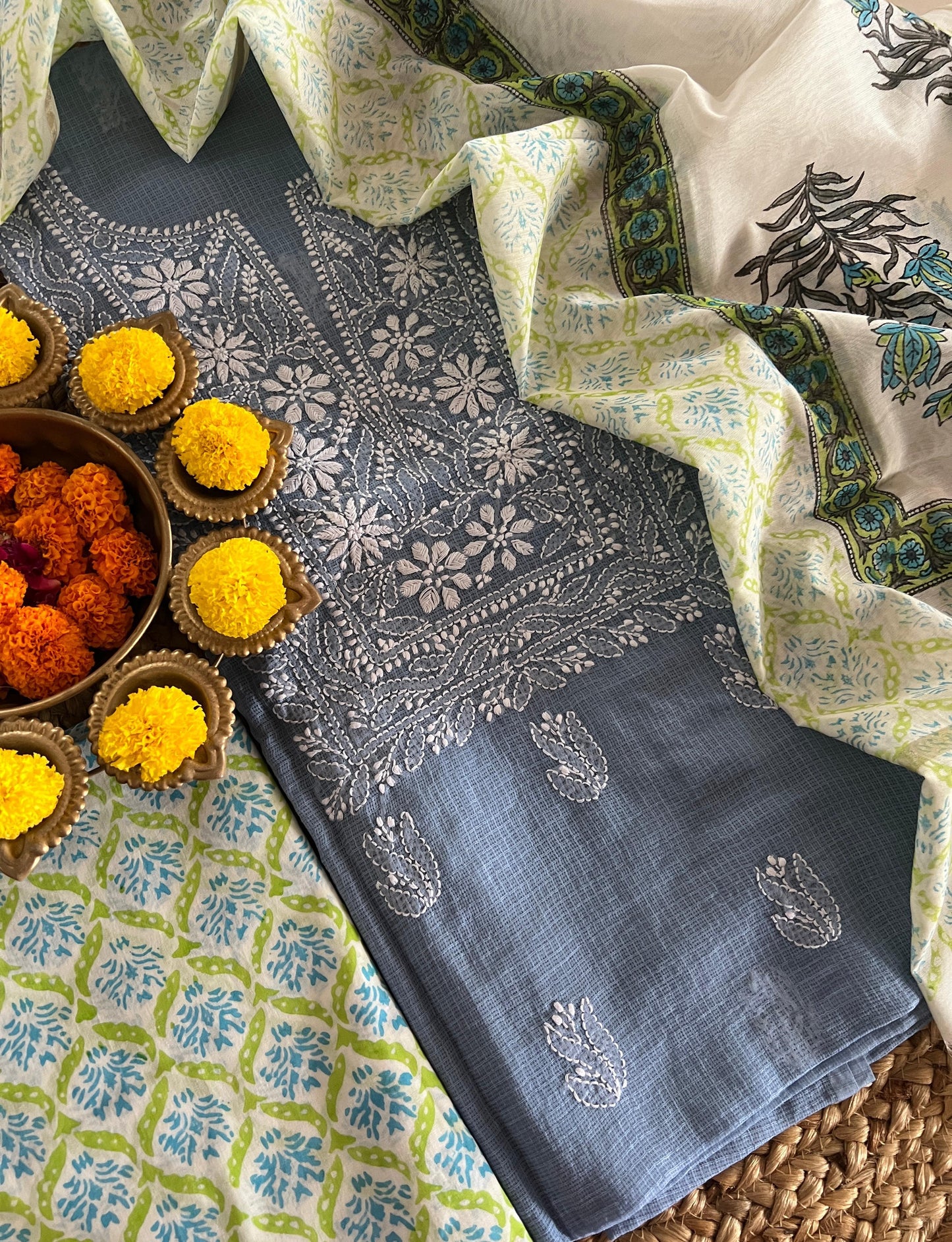 CHIKANKARI SUIT (PH8019)