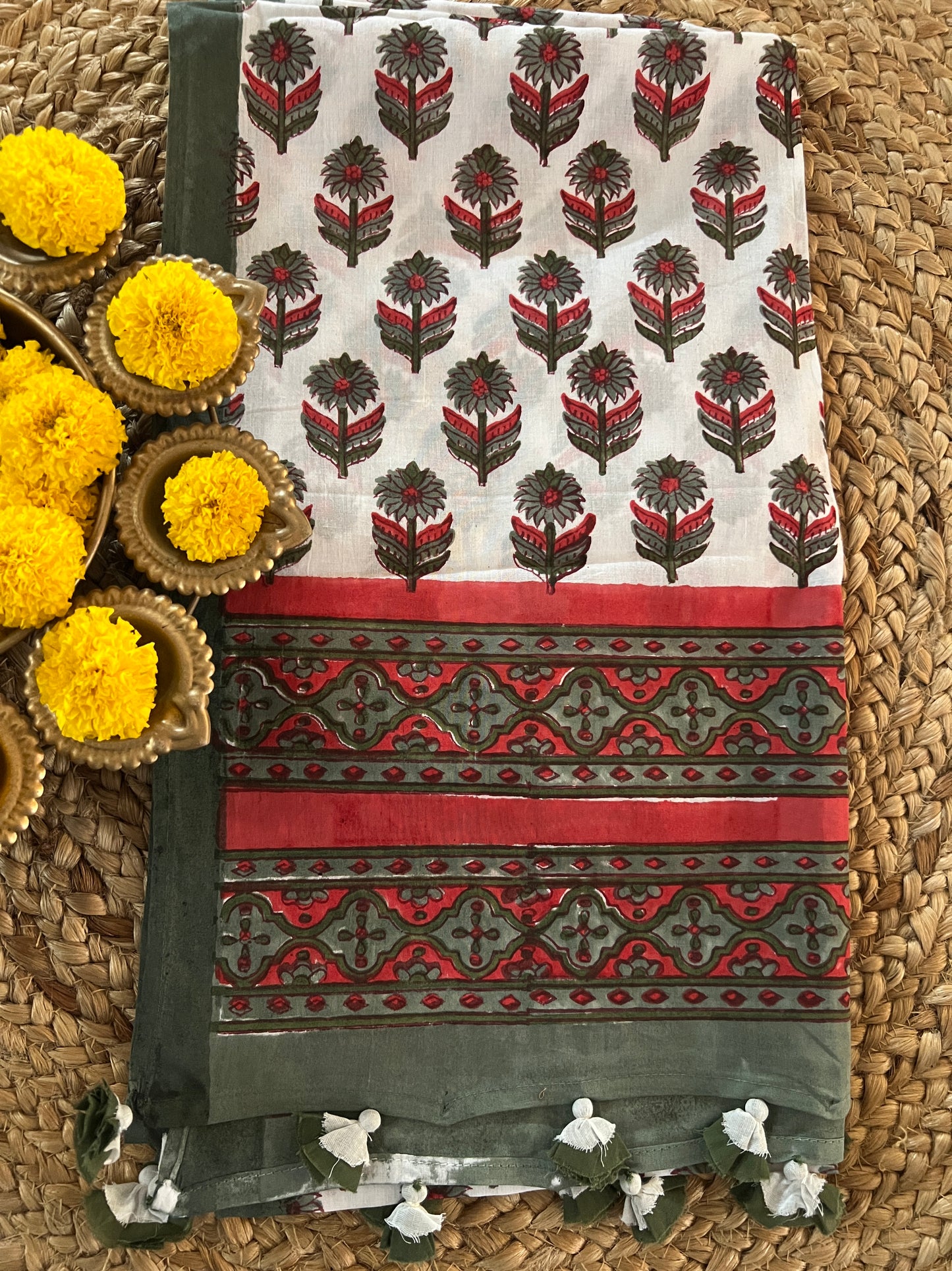 MULMUL COTTON STOLE (PH8054)