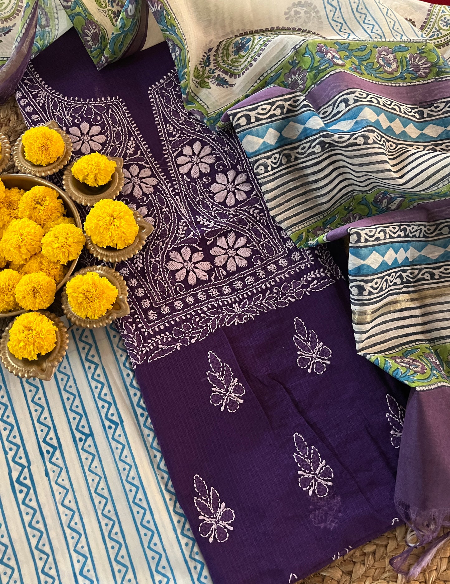 CHIKANKARI SUIT (PH8081)