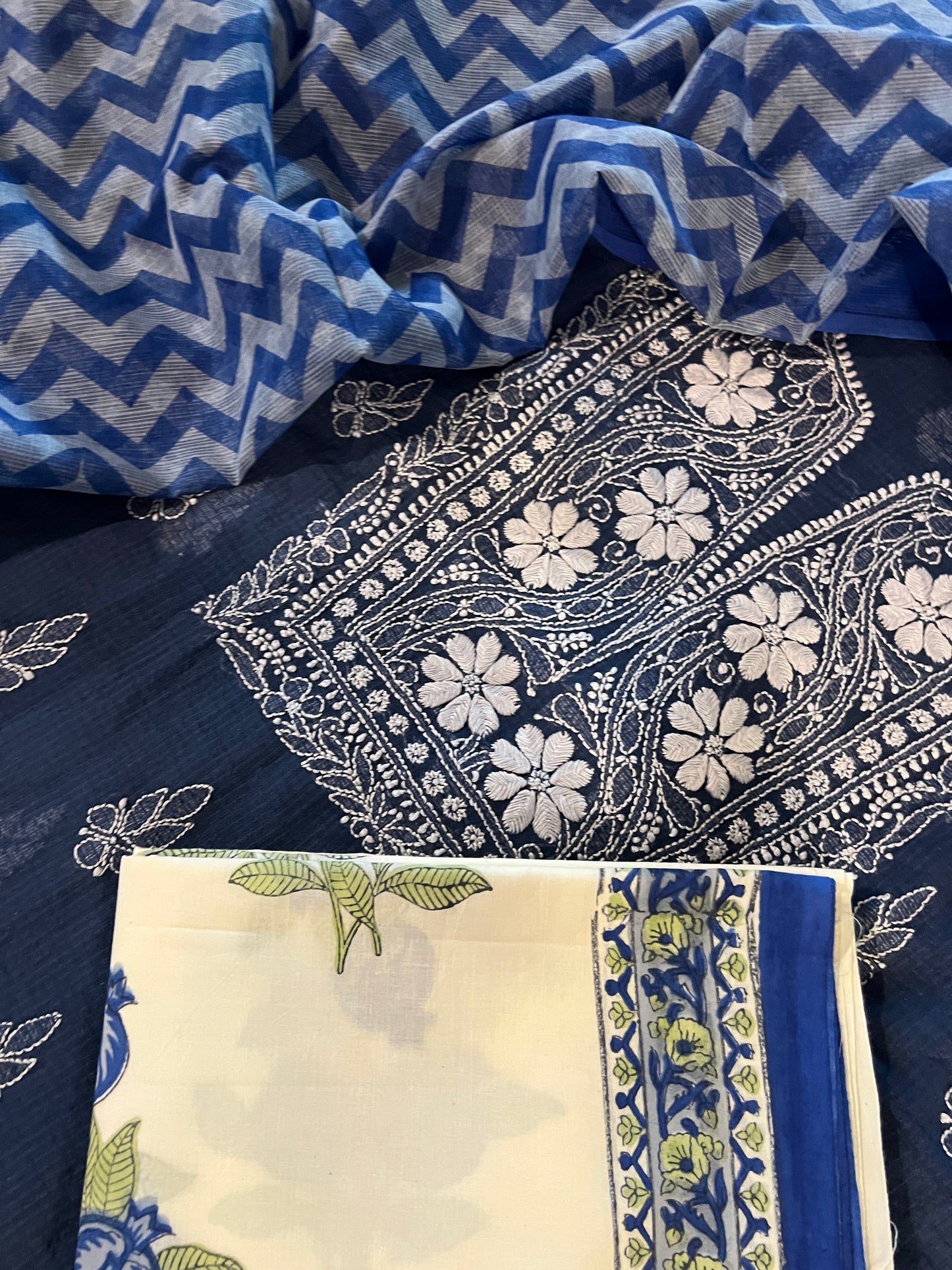 CHIKANKARI SUIT (PH8086)