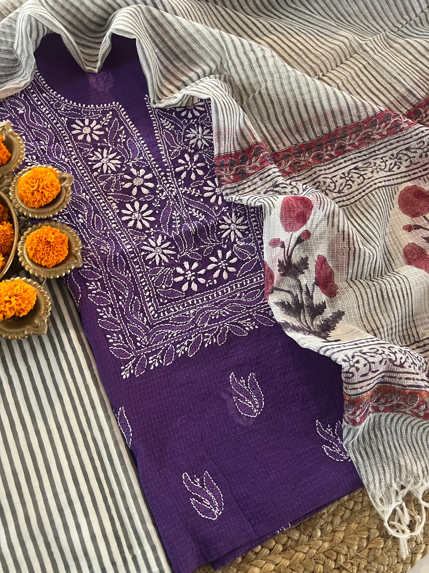 CHIKANKARI SUIT (PH81044)