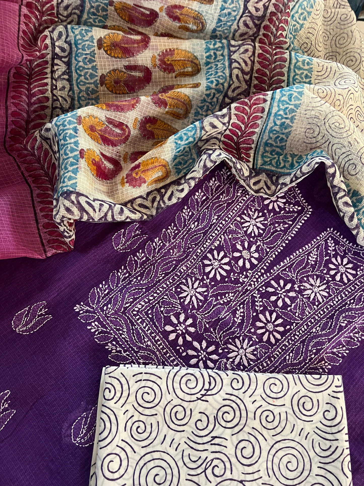 CHIKANKARI SUITS (PH8104)