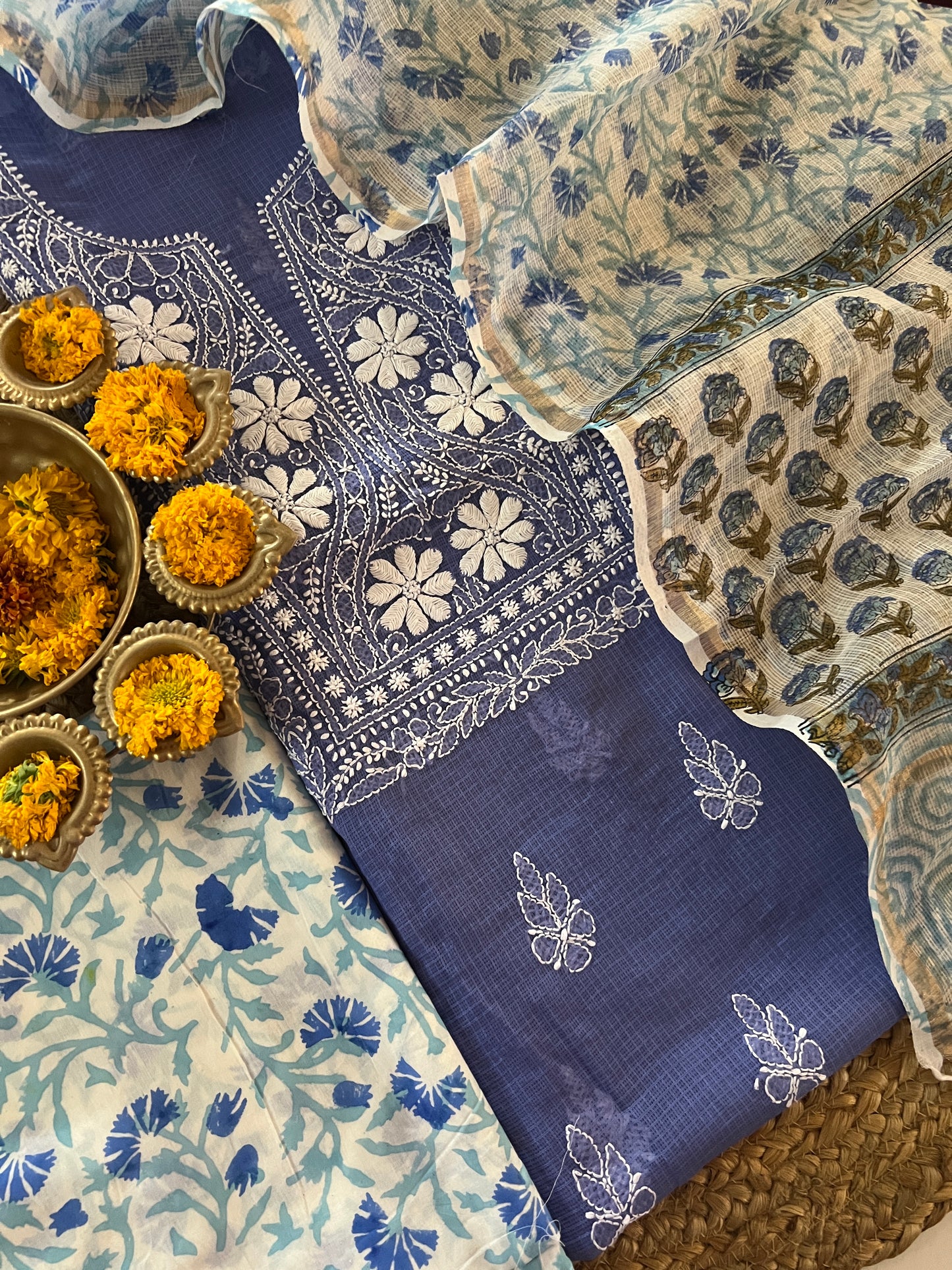 CHIKANKARI SUIT (PH8114)