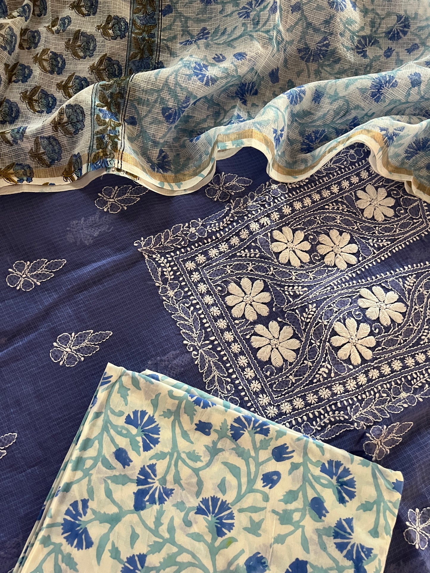 CHIKANKARI SUIT (PH8114)