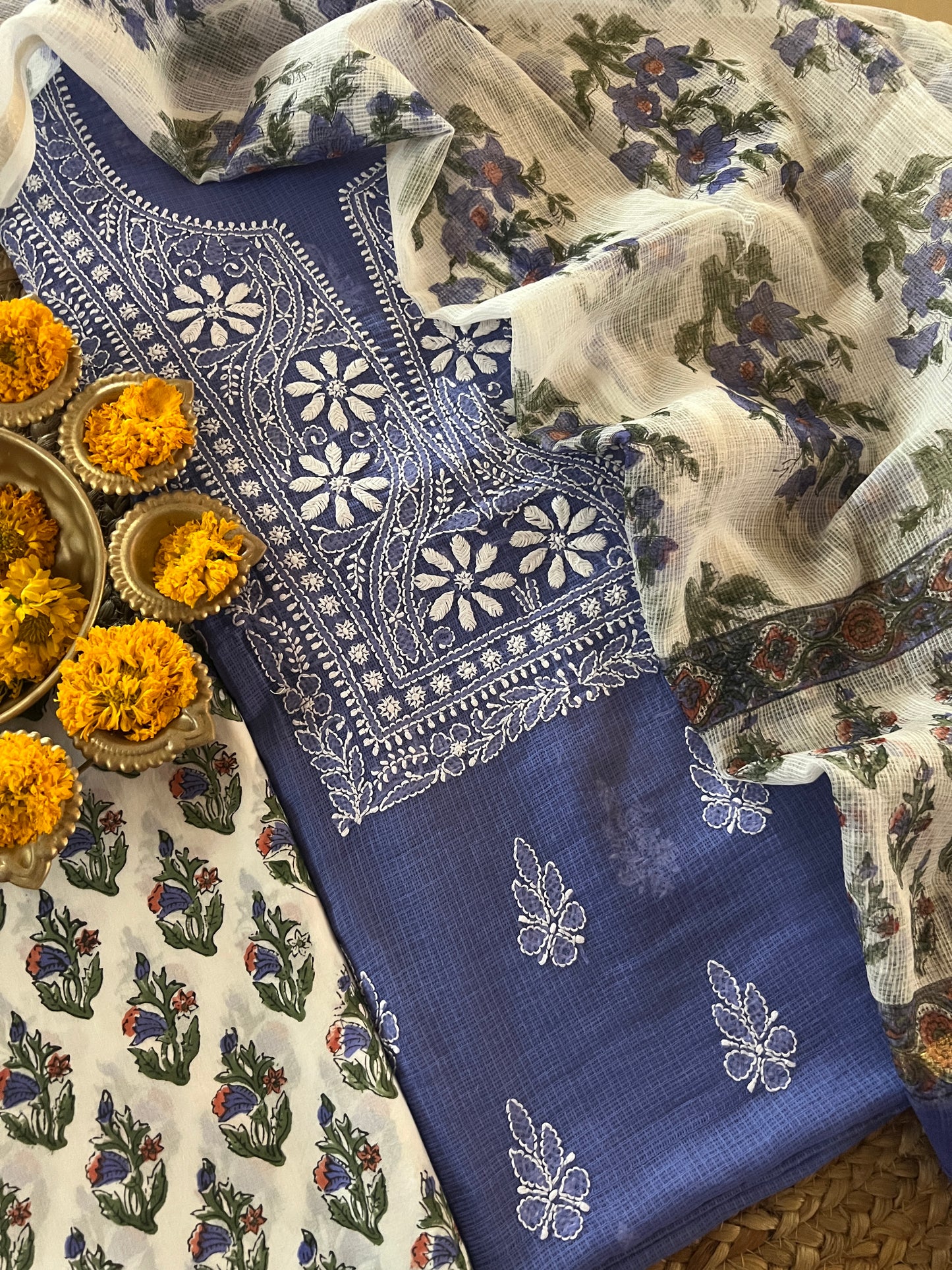 CHIKANKARI SUIT (PH8116)