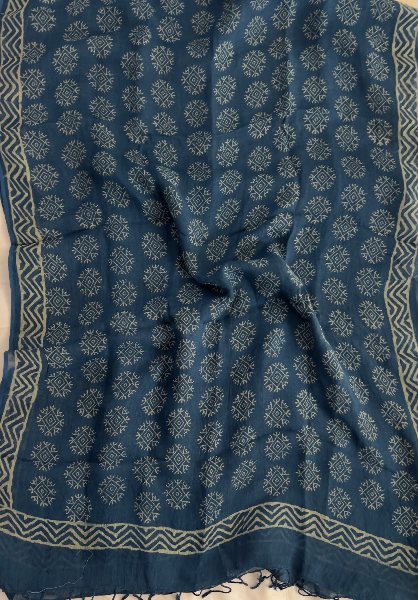 PURE LINEN DUPATTA (PH8133)