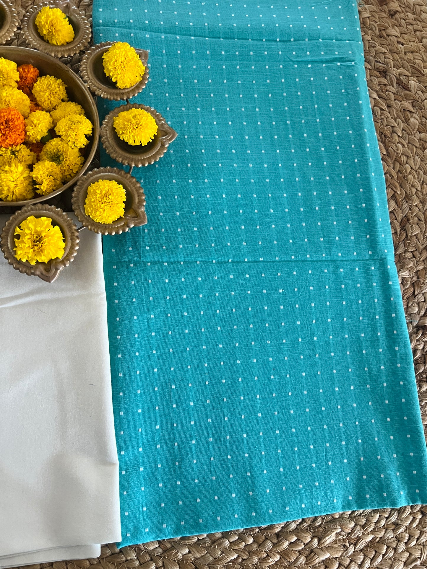 HANDLOOM COMBO (PH8165)