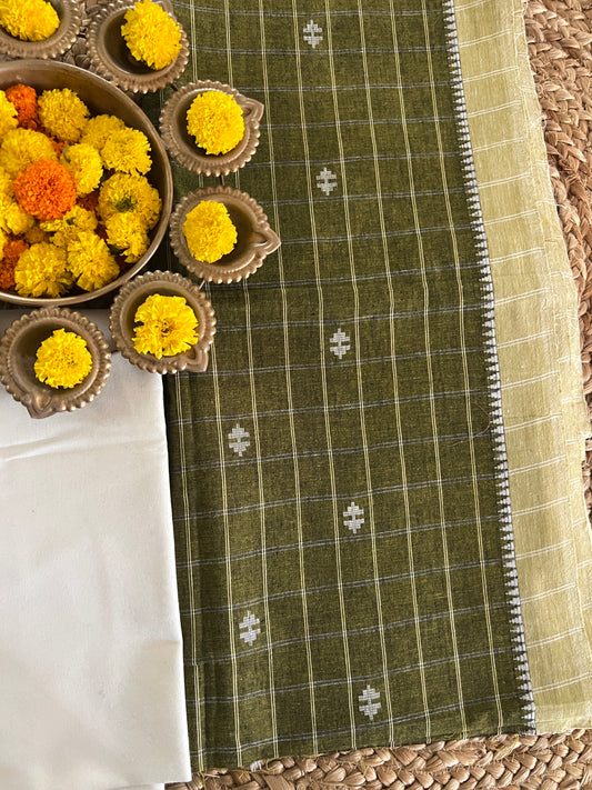 HANDLOOM COMBO (PH8173)