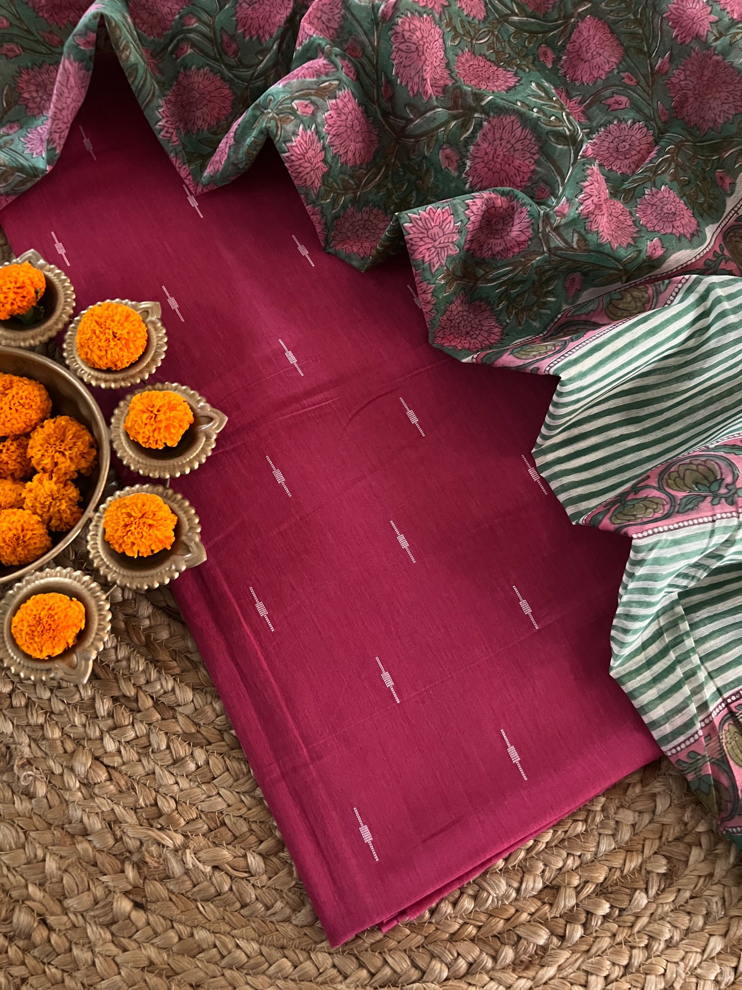 HANDLOOM SUITS (PH8177)