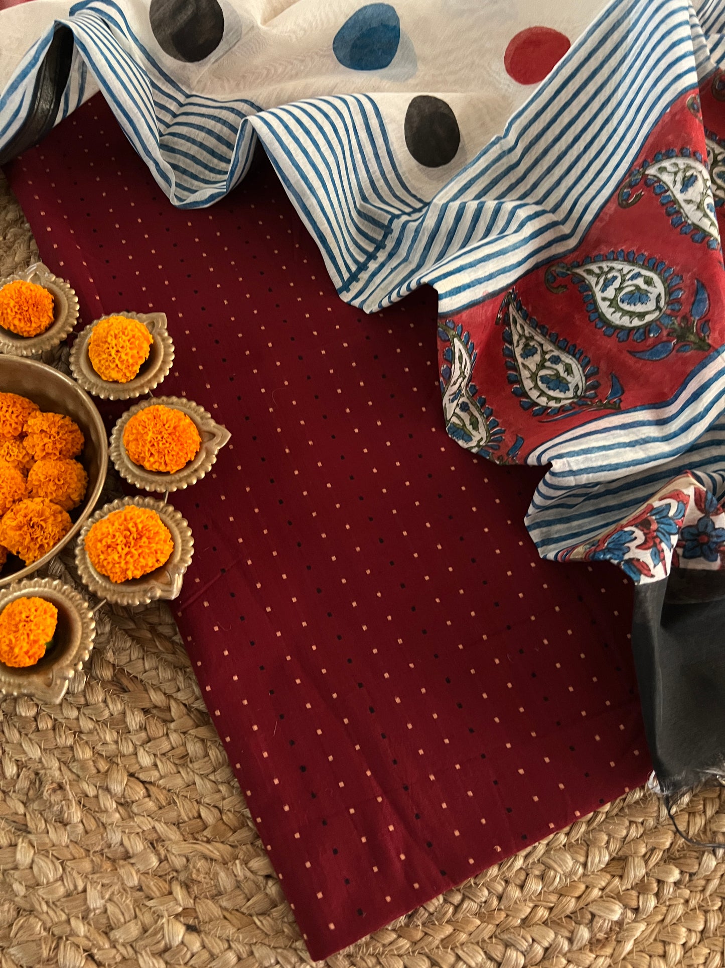 HANDLOOM SUITS (PH8181)