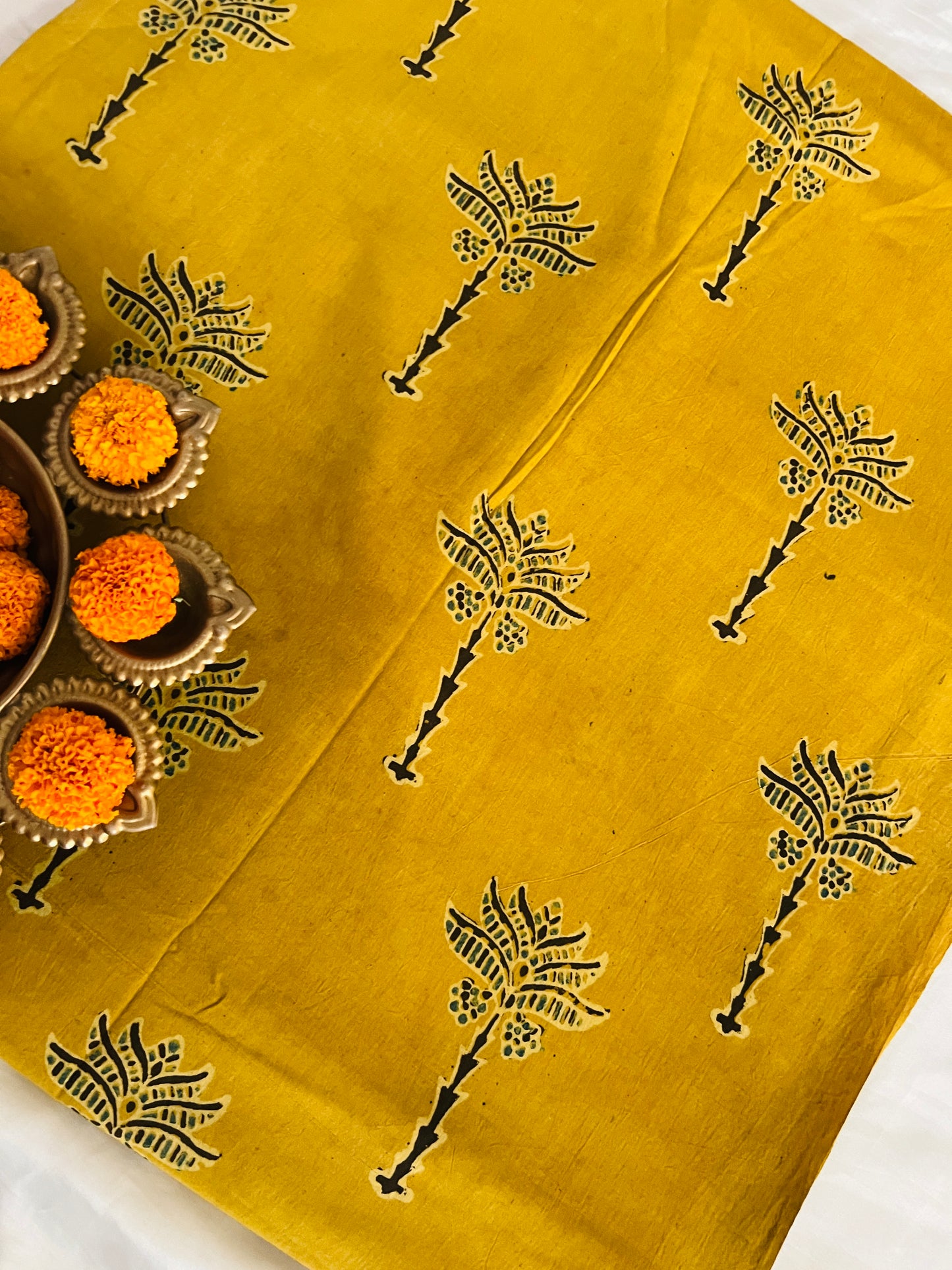 AJRAKH COTTON FABRIC (PH8182)