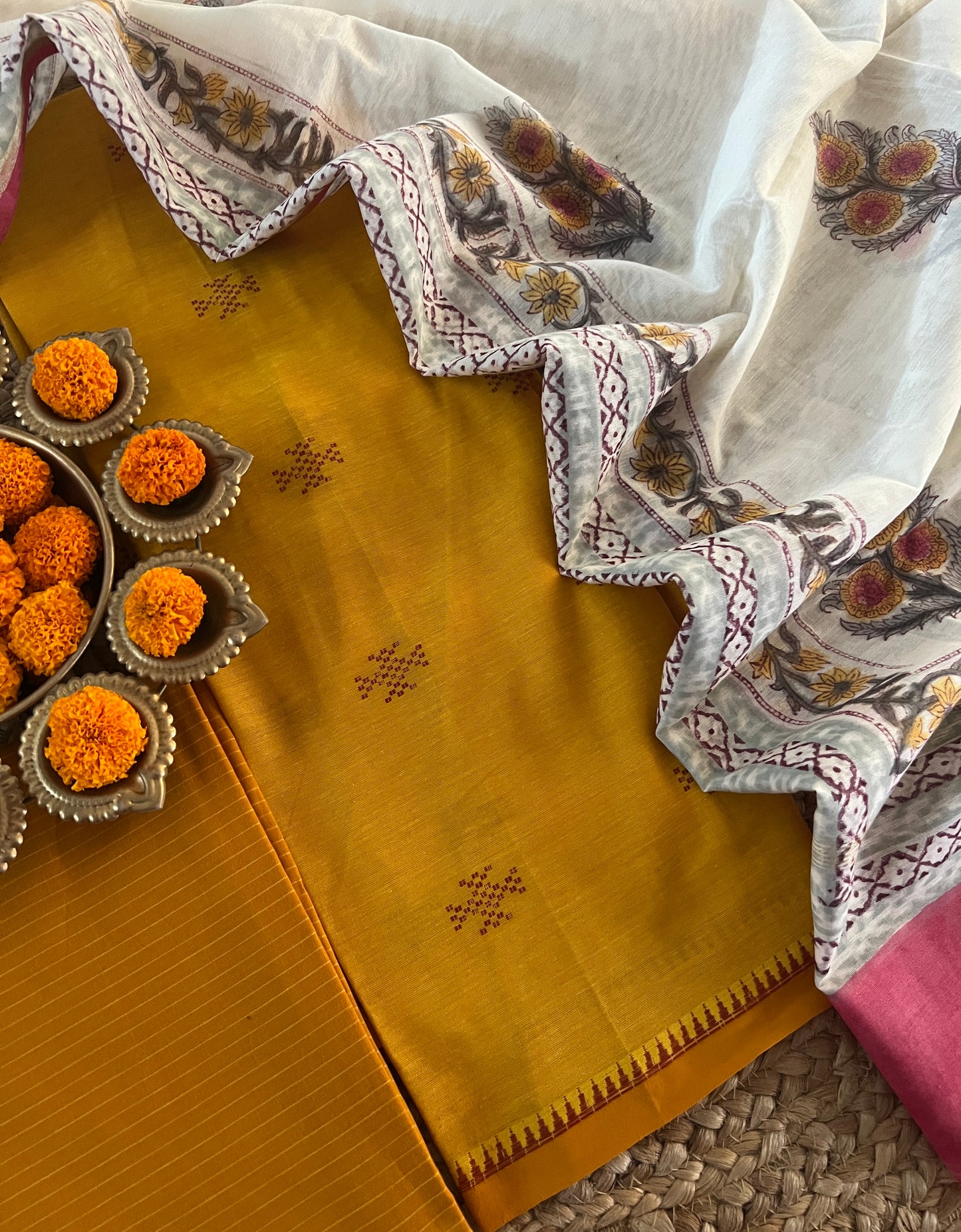 HANDLOOM SUIT (PH8248)